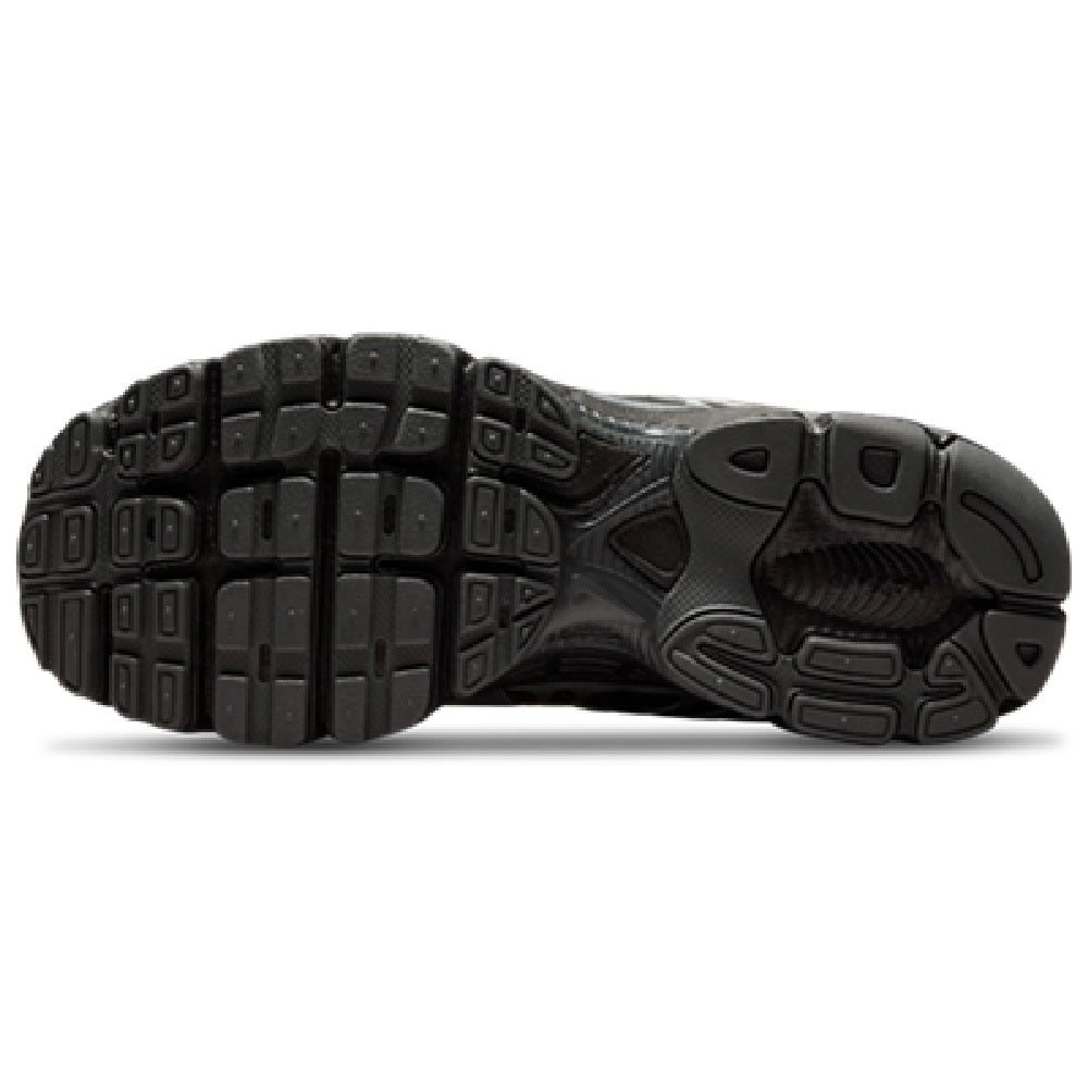 Women's Nike Air Max Moto 2K Black/Black-Metallic Silver (HQ2056 007)