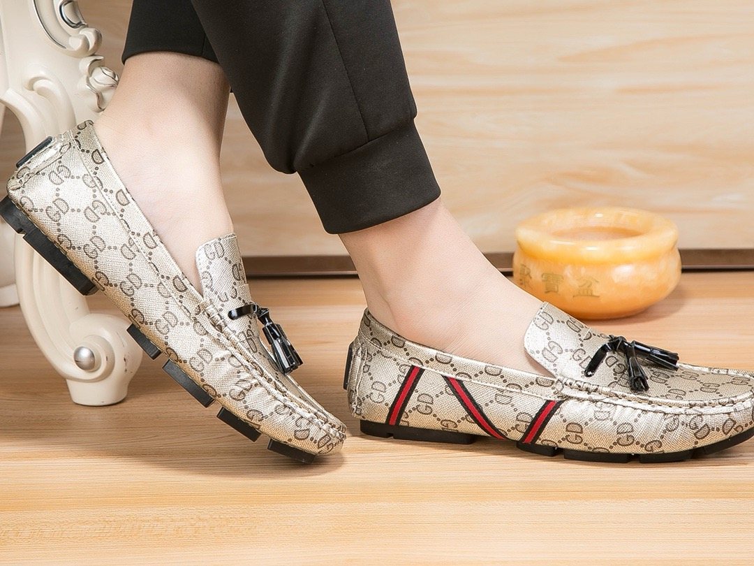 Gucci Monogram Stripe Tassel Loafers