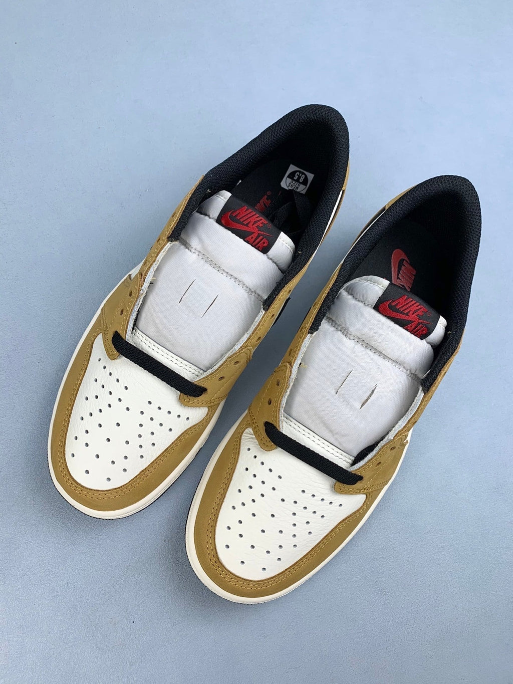 Air Jordan 1 Low Rookie of the Year Unisex Sneakers CZ0790-107